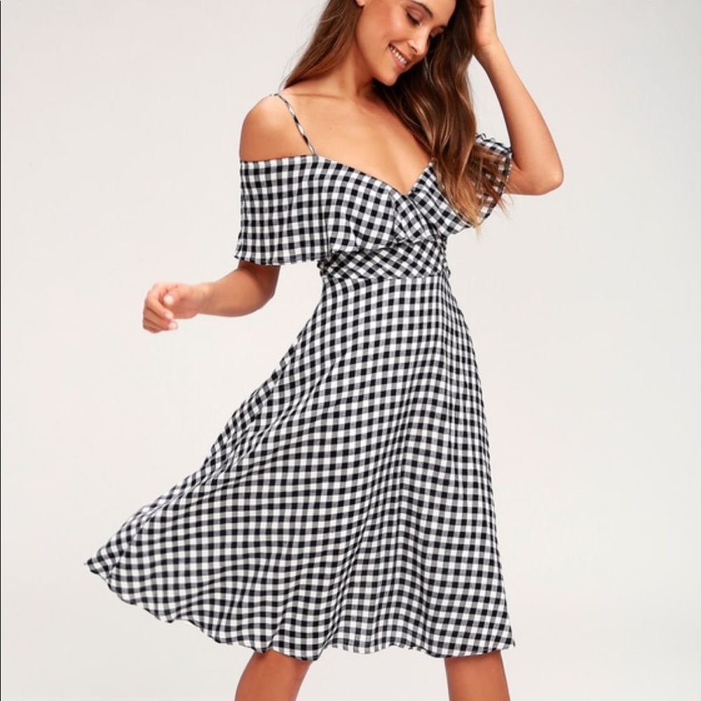 NWT Lulus Avila Black and White Gingham Midi Dress
